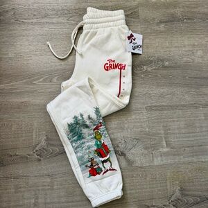 The Grinch Cream White jogger